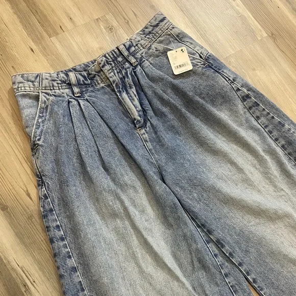 NWT - Free People Wide Leg Jeans - Picture 7 of 7